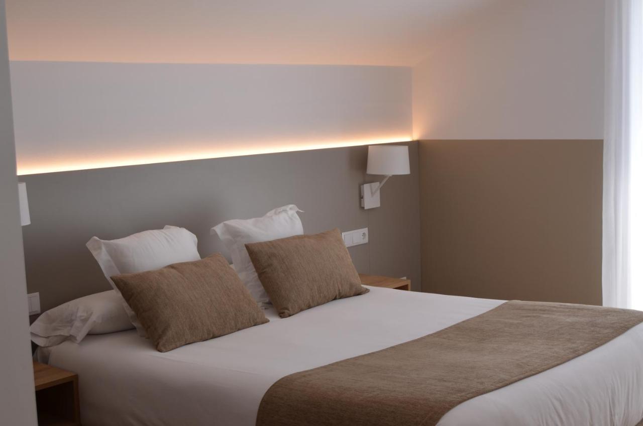 Hotel Airinos 3* Cangas do Morrazo Exterior photo